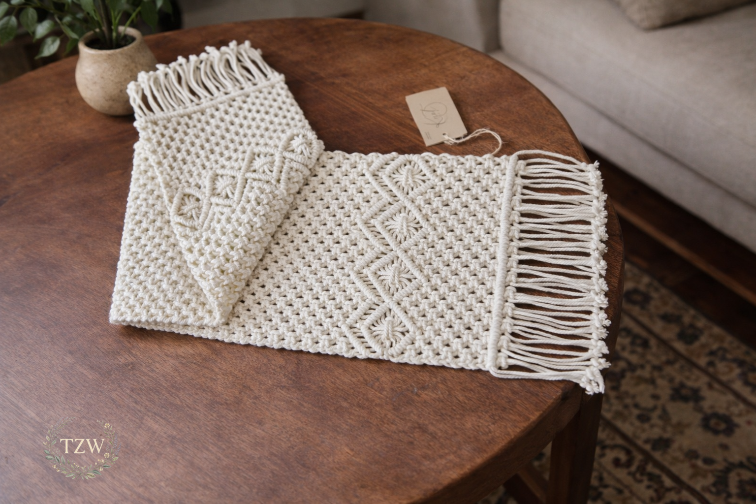 BOHO MACRAMÉ TABLE RUNNER
